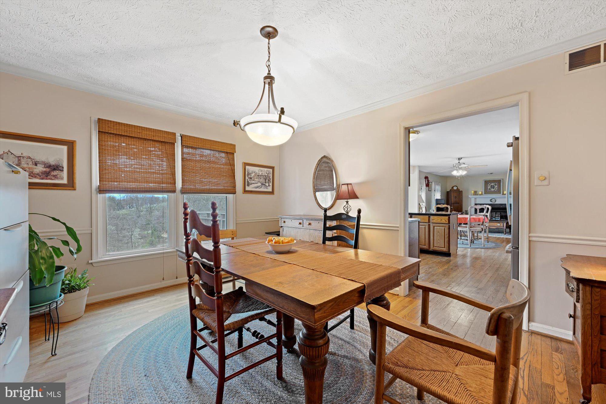 10951 Scaggsville Road Laurel, MD 20723 - Photo 5 of 26 Gallery Image 5