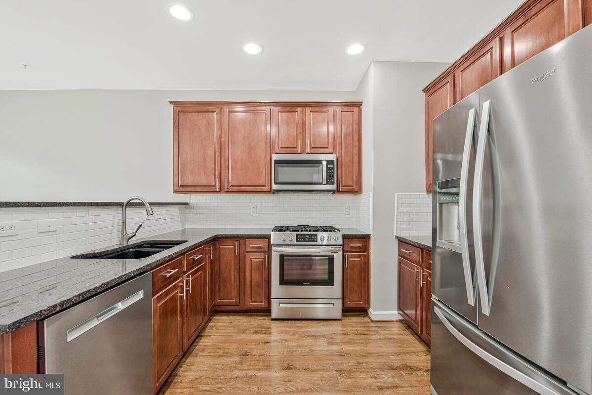 5412 Lanier Avenue Camp Springs, MD 20746 - Photo 13 of 38 Kitchen