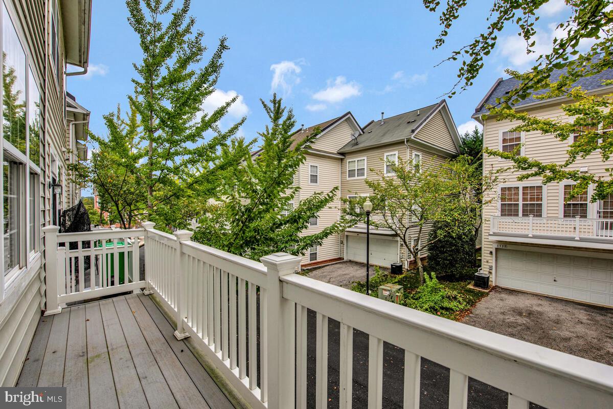 5412 Lanier Avenue Camp Springs, MD 20746 - Photo 35 of 38 Deck