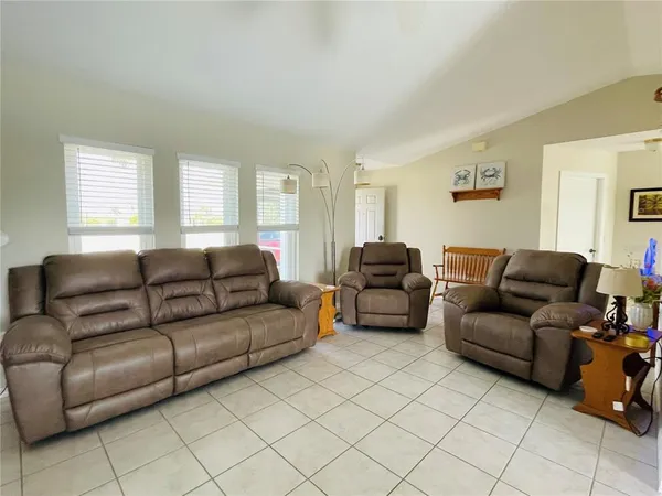 $3,800 | 9532 Galaxie Circle, Port Charlotte, FL 33981