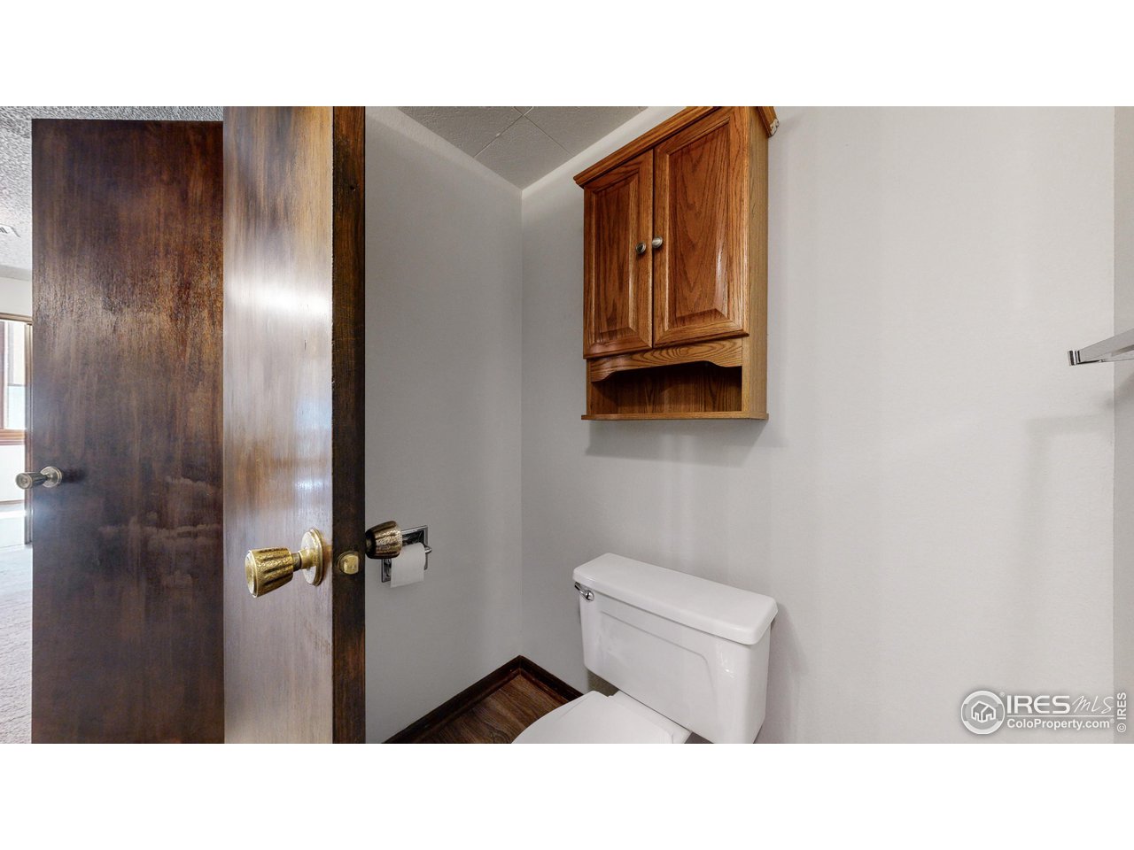 1313 Centennial Road Fort Collins, CO 80525 - Photo 26 of 38 Lower 3/4 Bathroom