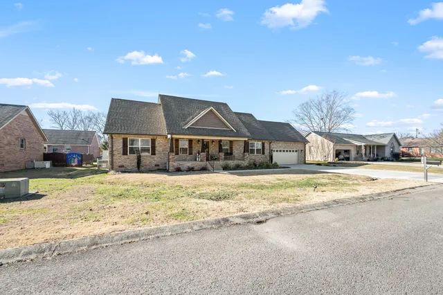 a front view of house with yard
