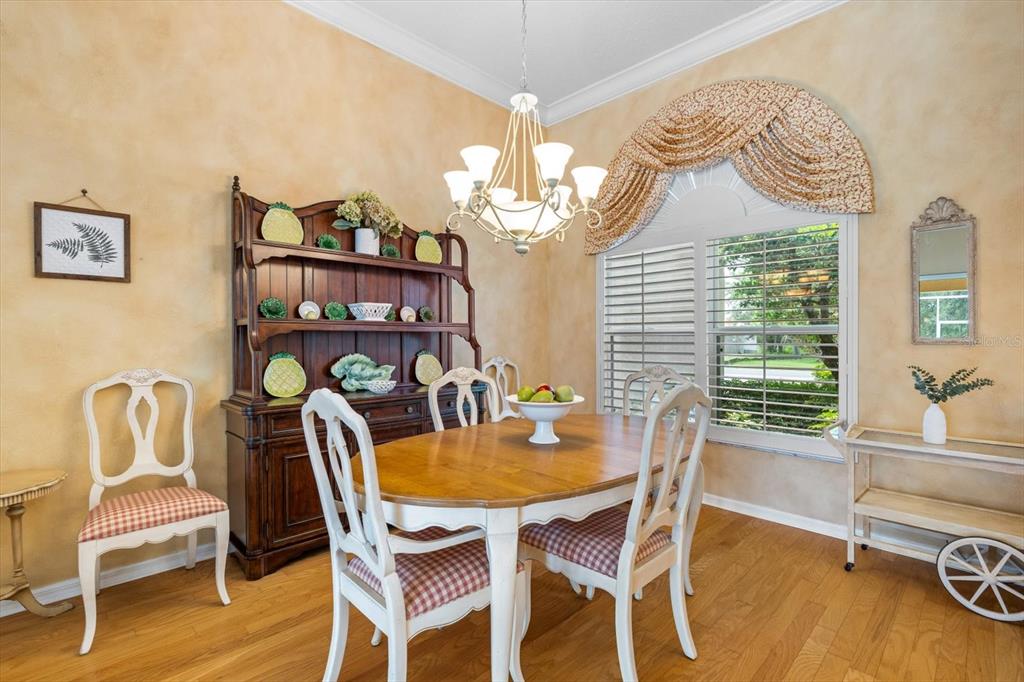 1229 Palm View Road Sarasota, FL 34240 - Photo 14 of 64