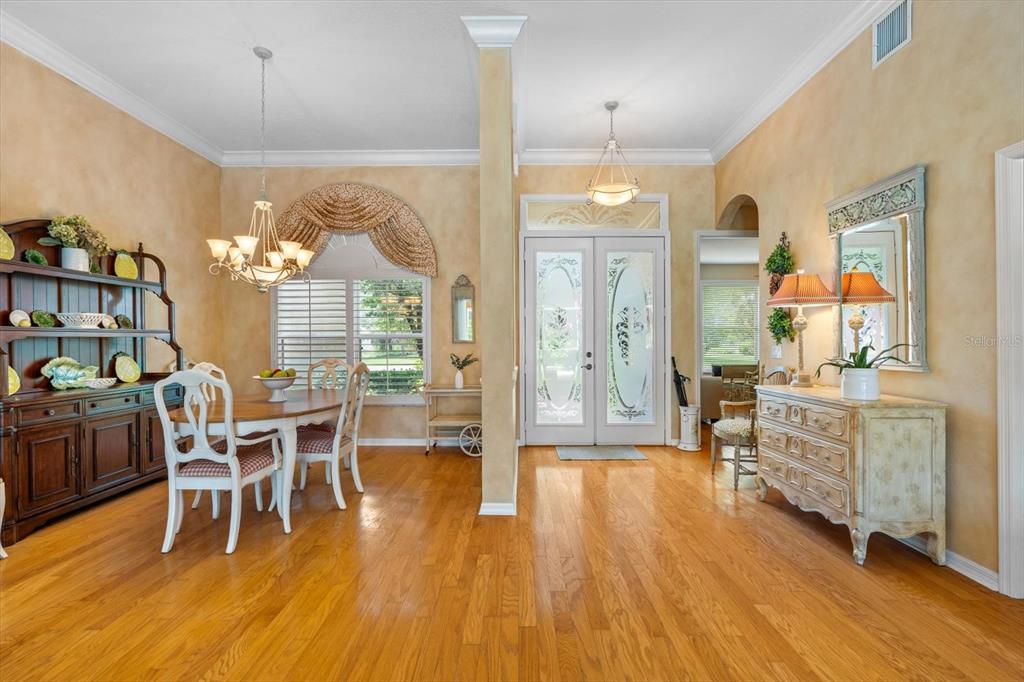 1229 Palm View Road Sarasota, FL 34240 - Photo 15 of 64