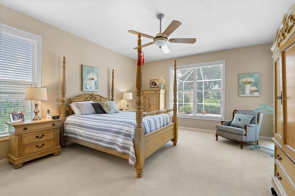 1229 Palm View Road Sarasota, FL 34240 - Photo 21 of 64