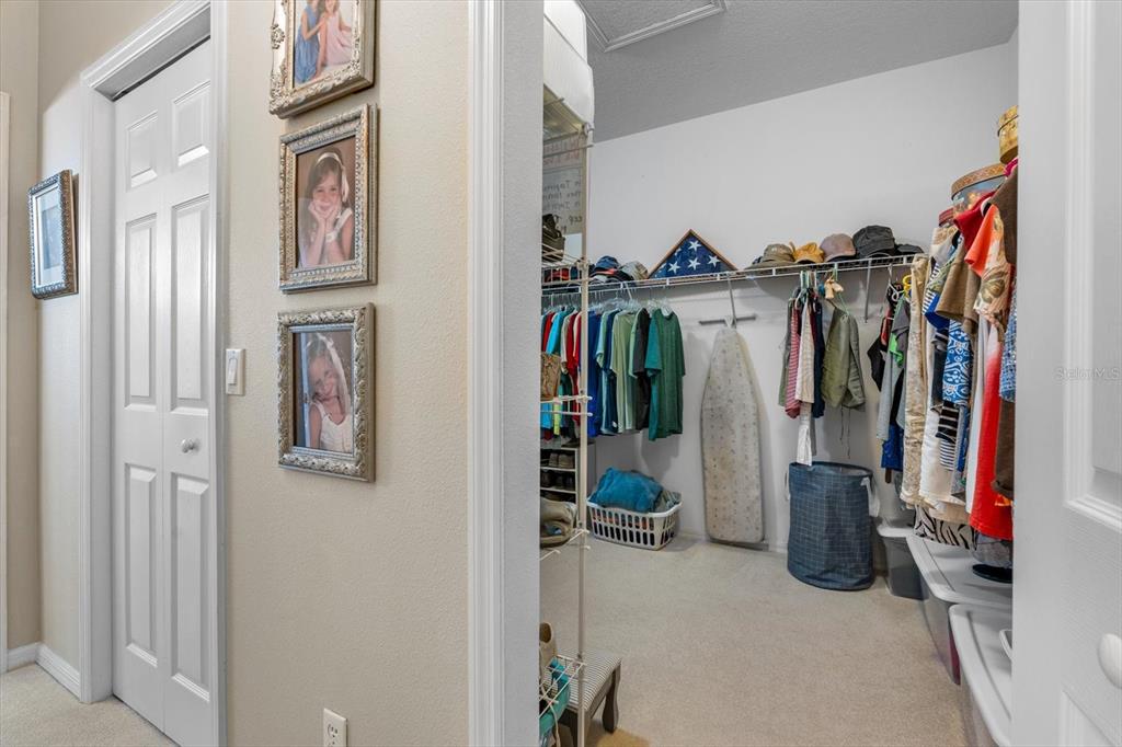 1229 Palm View Road Sarasota, FL 34240 - Photo 24 of 64