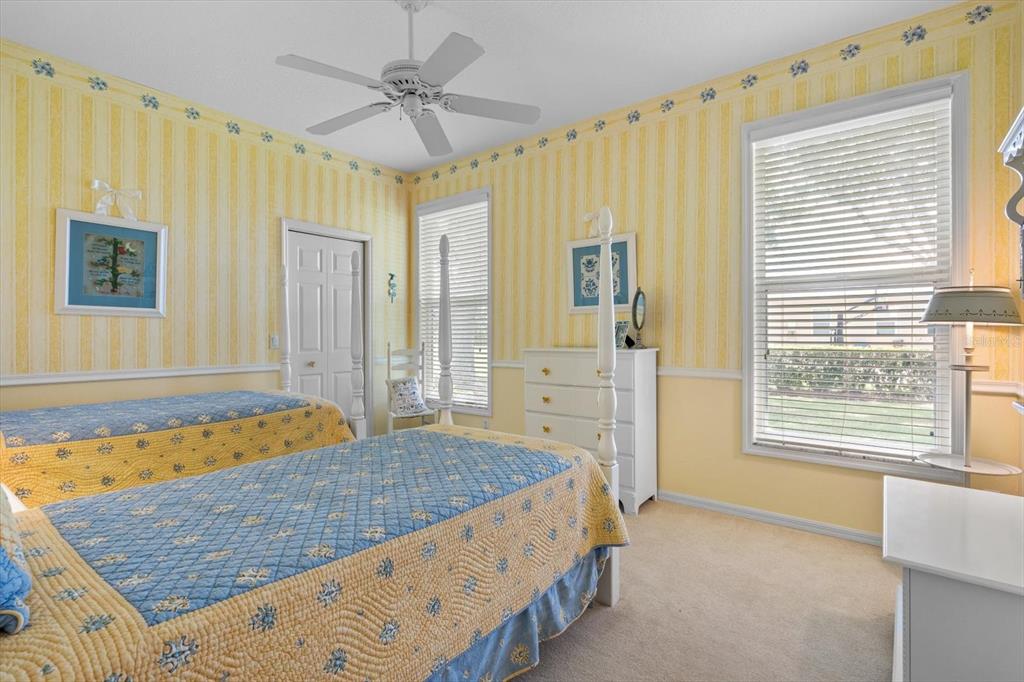 1229 Palm View Road Sarasota, FL 34240 - Photo 38 of 64