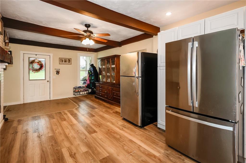 285 Poole Road Mercer, PA 16137 - Photo 6 of 43