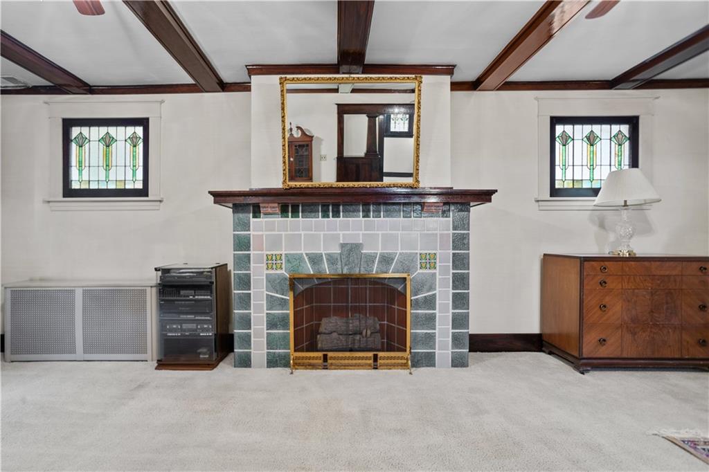 18 Perry View Avenue Pittsburgh, PA 15214 - Photo 6 of 25 Gallery Image 6