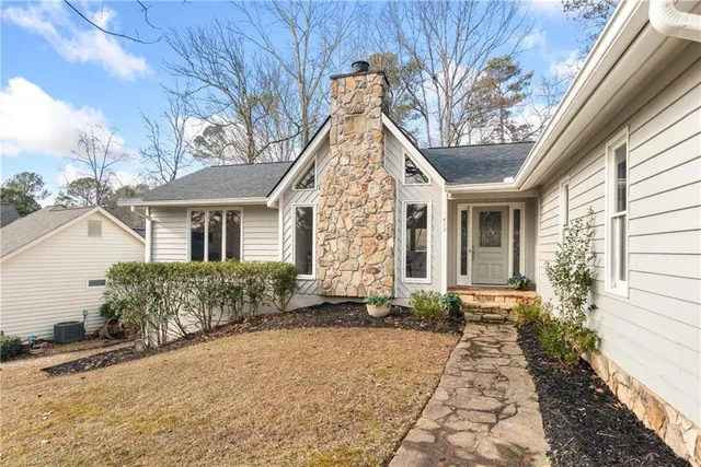 $750,000 | 413 Sassafras Road, Roswell, GA 30076