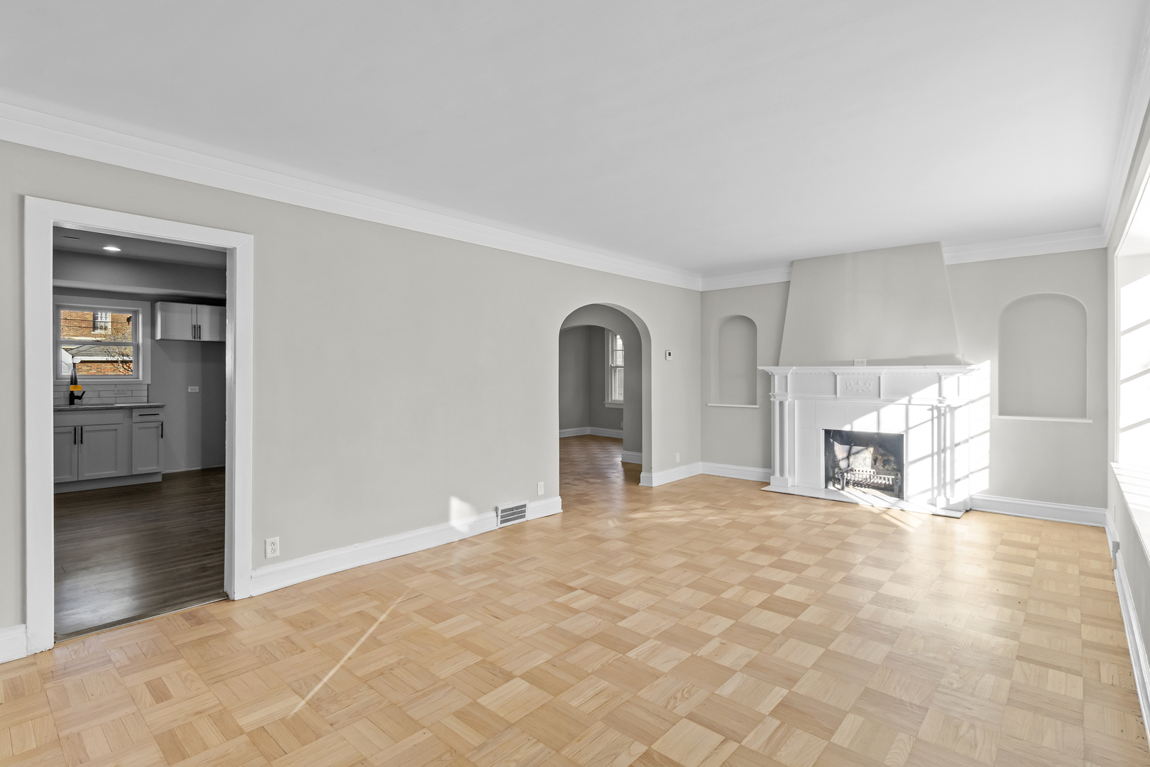 727 Selborne Road Riverside, IL 60546 - Photo 2 of 15 a view of a livingroom with a large window