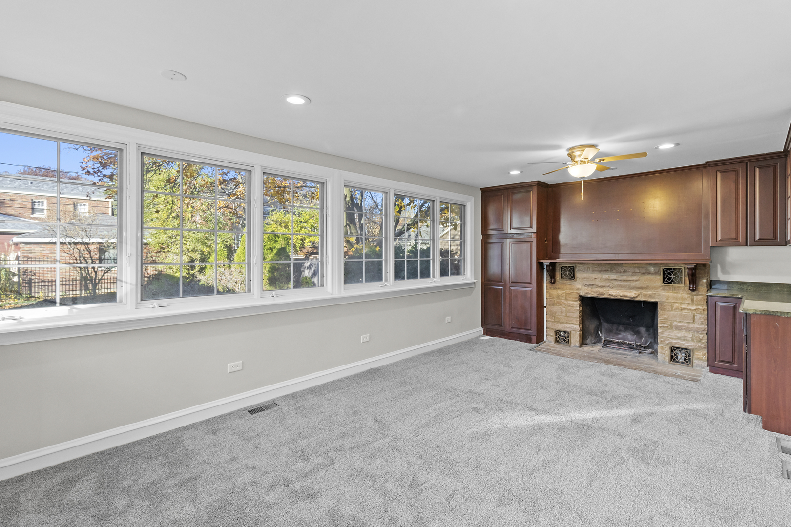 727 Selborne Road Riverside, IL 60546 - Photo 10 of 15 a view of an empty room with a window