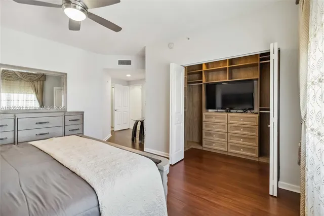 $529,000 | 511 Southeast 5th Avenue, Unit 1214, Fort Lauderdale, FL 33301