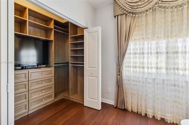 $529,000 | 511 Southeast 5th Avenue, Unit 1214, Fort Lauderdale, FL 33301