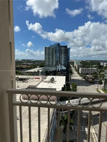 $529,000 | 511 Southeast 5th Avenue, Unit 1214, Fort Lauderdale, FL 33301