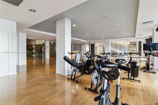 $529,000 | 511 Southeast 5th Avenue, Unit 1214, Fort Lauderdale, FL 33301