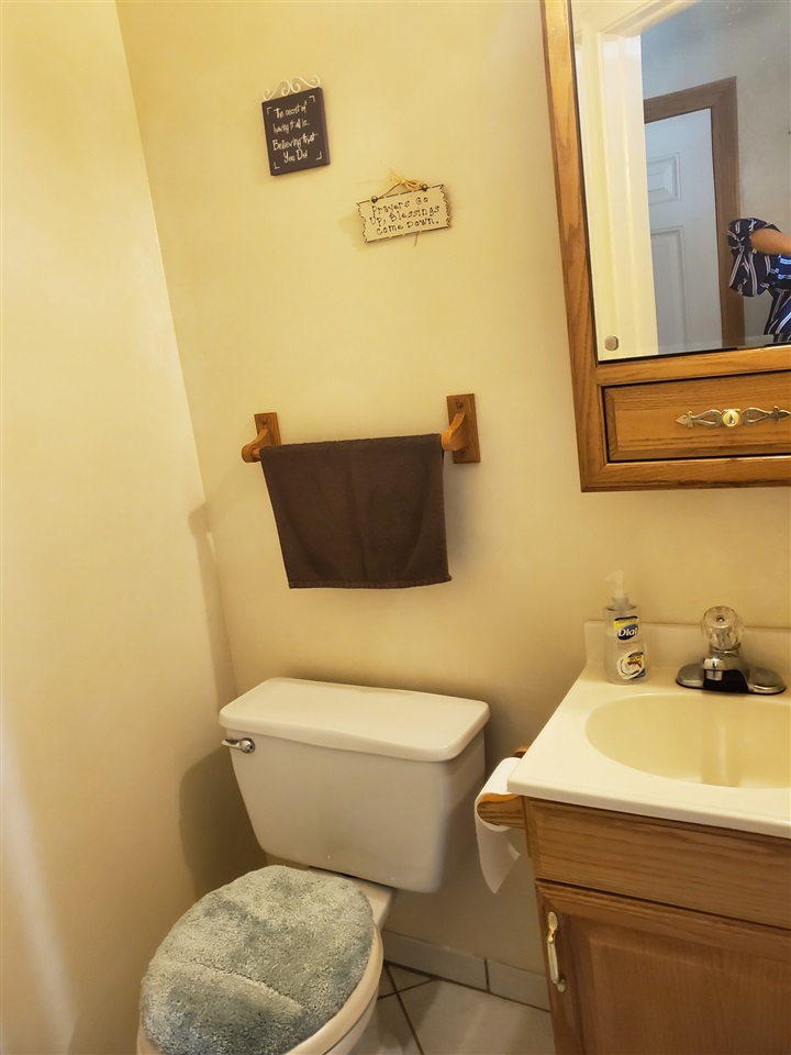 4075 West Lake Road Clio, MI 48420 - Photo 12 of 32 31391103-12.JPG