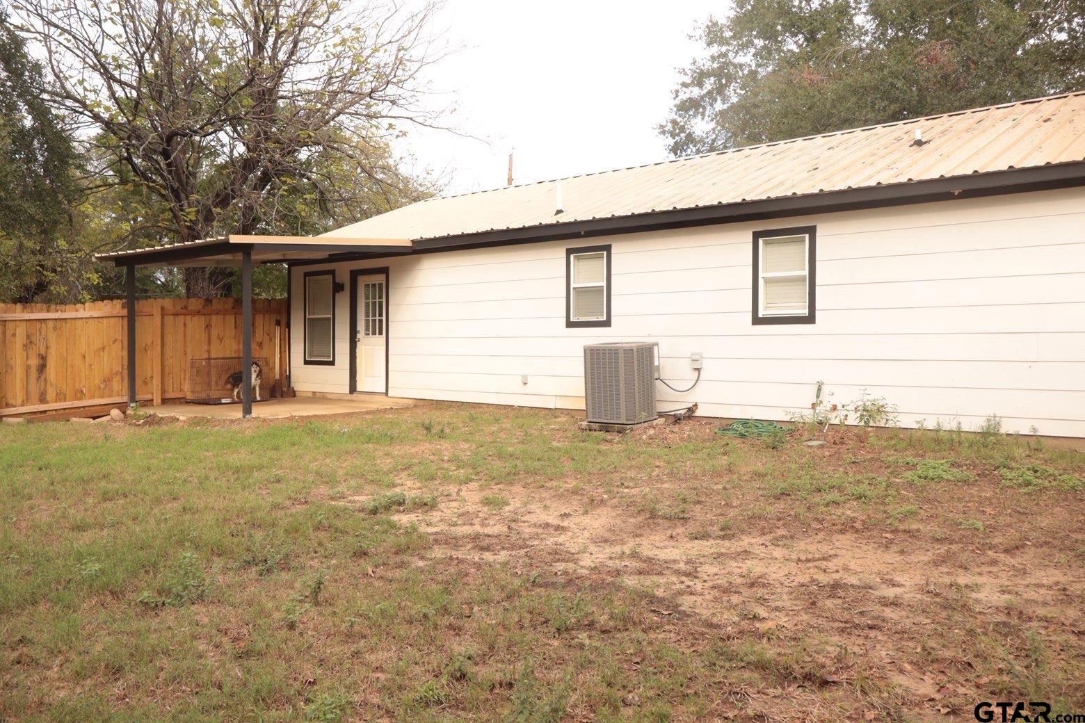 308 South League Line Road Trinidad, TX 75163 - Photo 5 of 23 Gallery Image 5