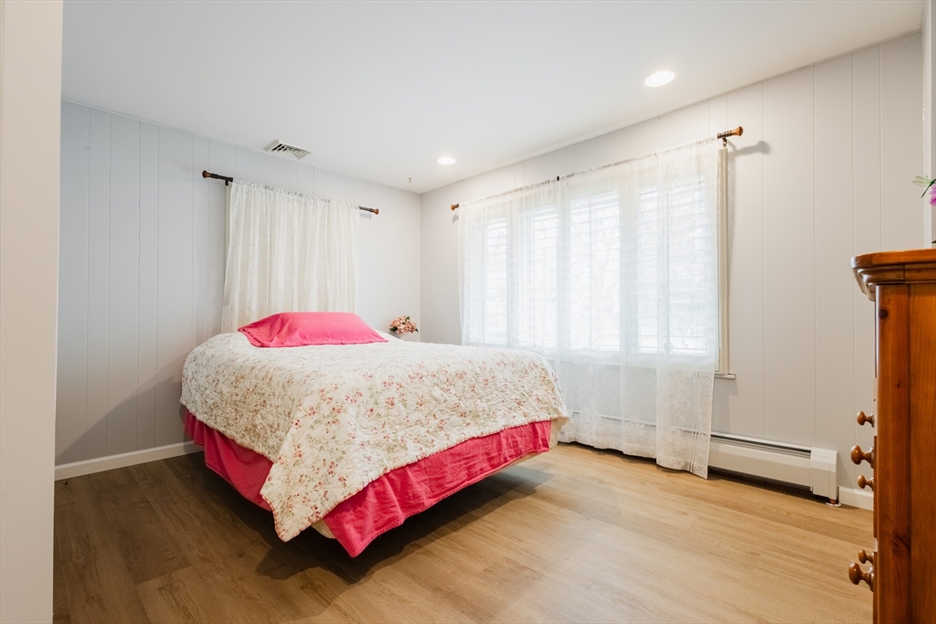 25 Randolph Road Worcester, MA 01606 - Photo 11 of 33 Gallery Image 11