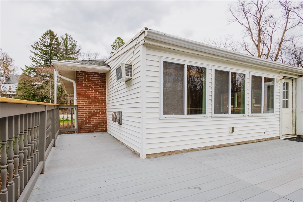 25 Randolph Road Worcester, MA 01606 - Photo 30 of 33 Gallery Image 30