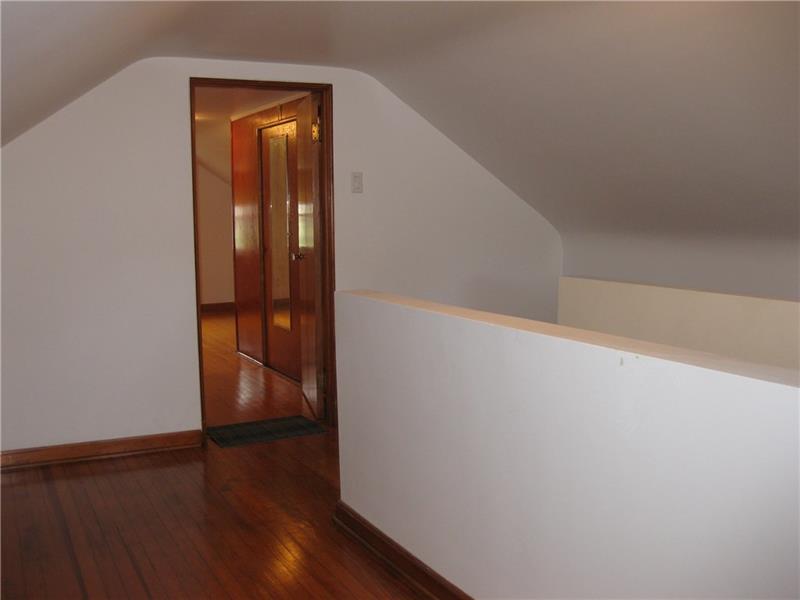 949 Ridge Road Ambridge, PA 15003 - Photo 14 of 25 Gallery Image 14
