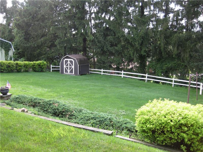 949 Ridge Road Ambridge, PA 15003 - Photo 22 of 25 Gallery Image 22