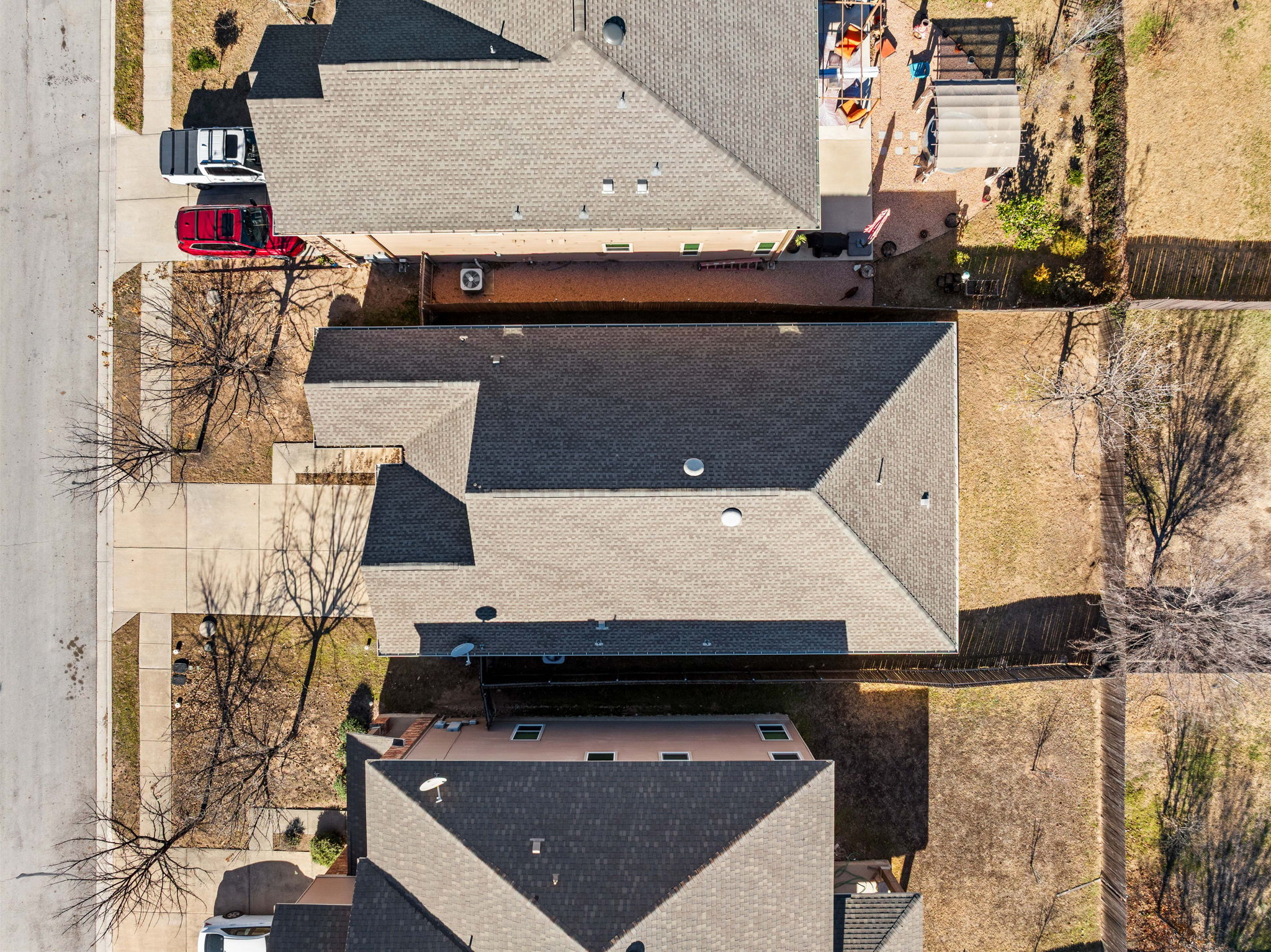 11209 Kildoon Drive Austin, TX 78754 - Photo 4 of 37