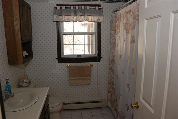 3 Mayfair Road Peabody, MA 01960 - Photo 8 of 12 Gallery Image 8