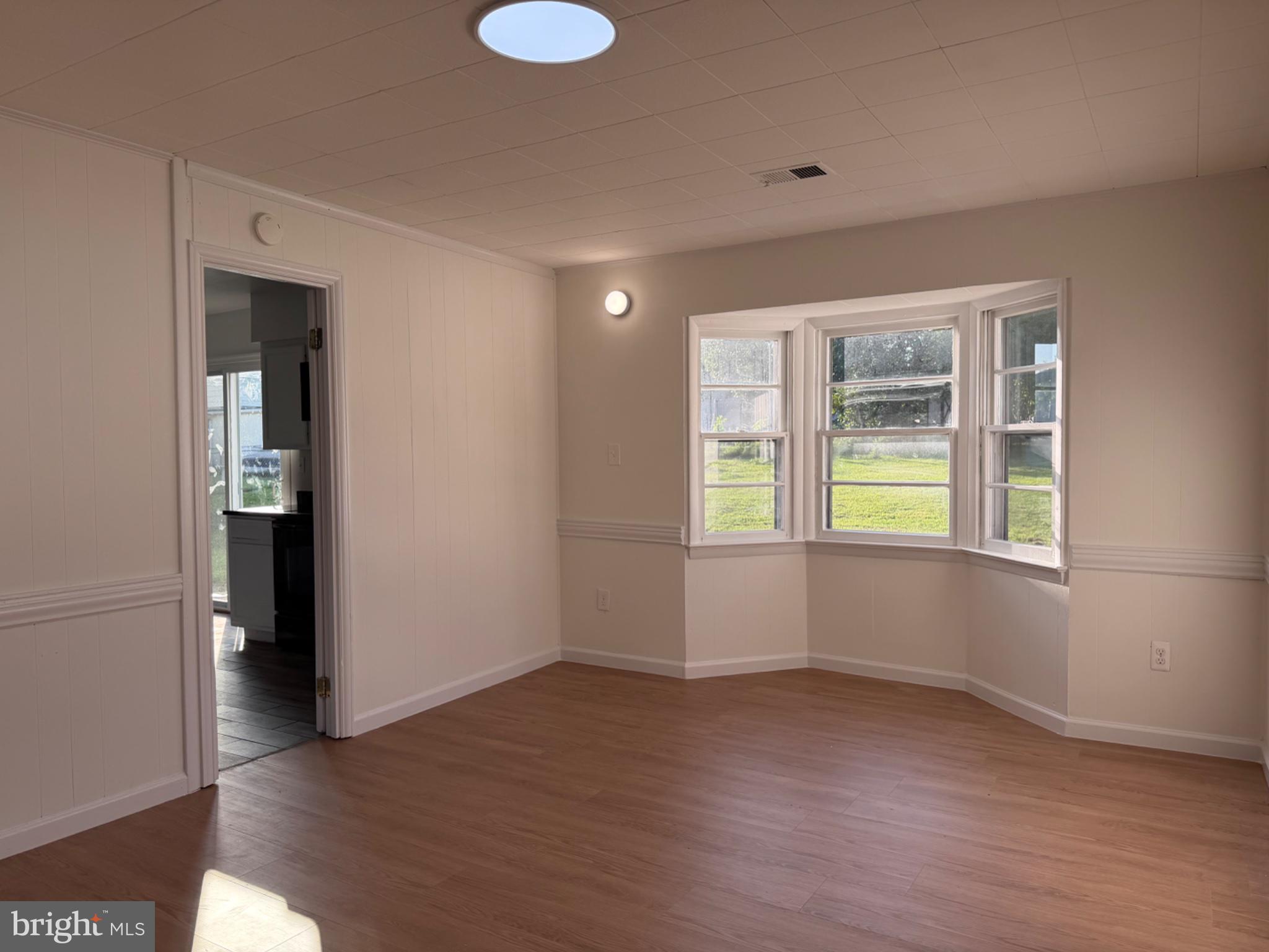 606 West Beech Road Sterling, VA 20164 - Photo 29 of 33 Bright and airy living space awaits.