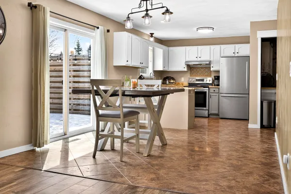 $437,500 | N9598 Chadbury Lane, Appleton, WI 54915