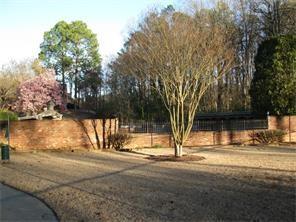 3083 Colonial Way, Unit N Atlanta, GA 30341 - Photo 18 of 20 a view of a yard with large trees