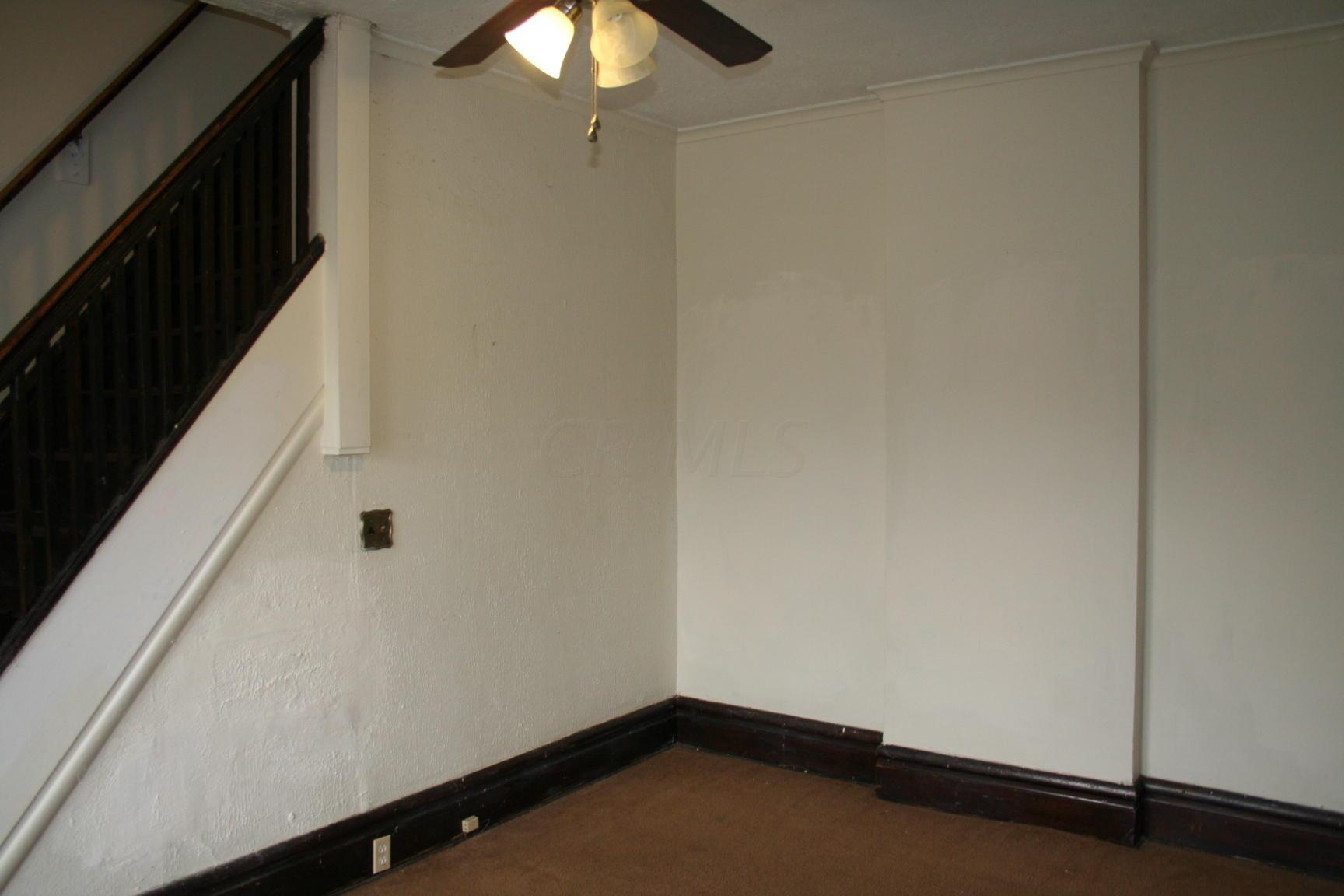 1025-1027 Lockbourne Road Columbus, OH 43206 - Photo 2 of 21 Gallery Image 2