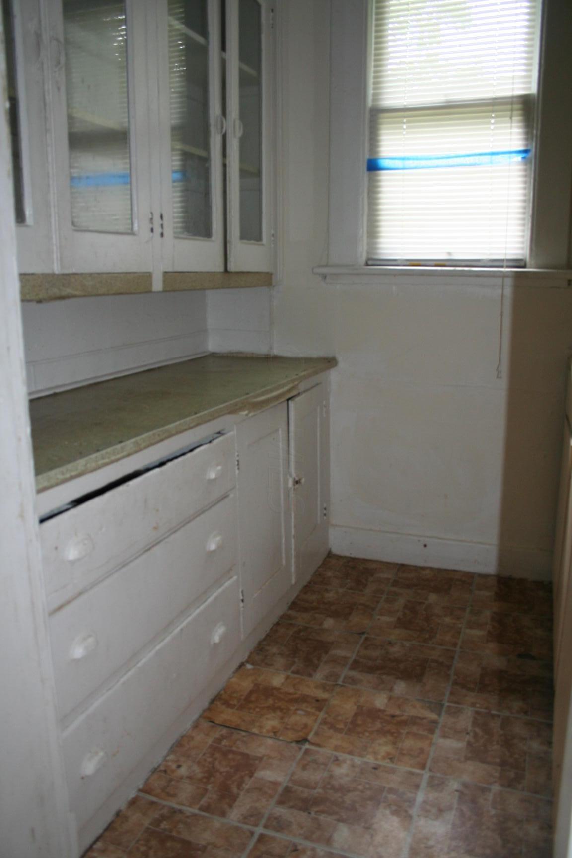 1025-1027 Lockbourne Road Columbus, OH 43206 - Photo 5 of 21 Gallery Image 5