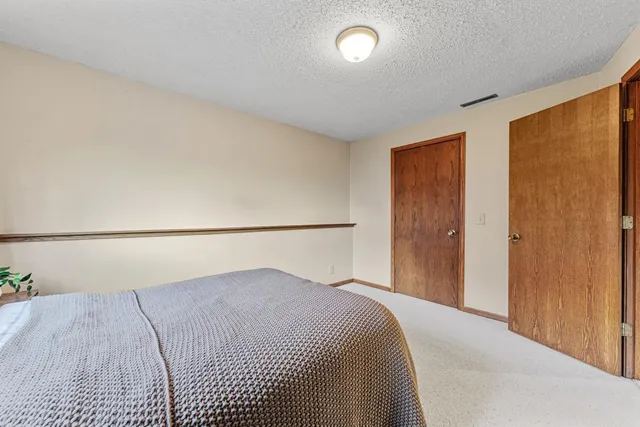 $315,000 | 2501 Marwood Drive, Mankato, MN 56001