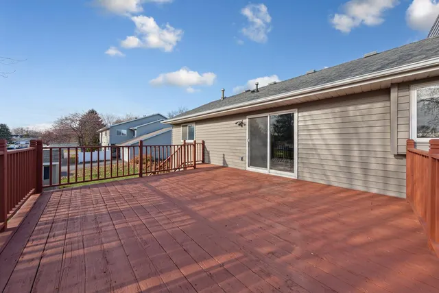 $315,000 | 2501 Marwood Drive, Mankato, MN 56001