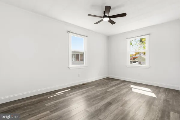 $329,000 | 907 Martin Road, Essex, MD 21221