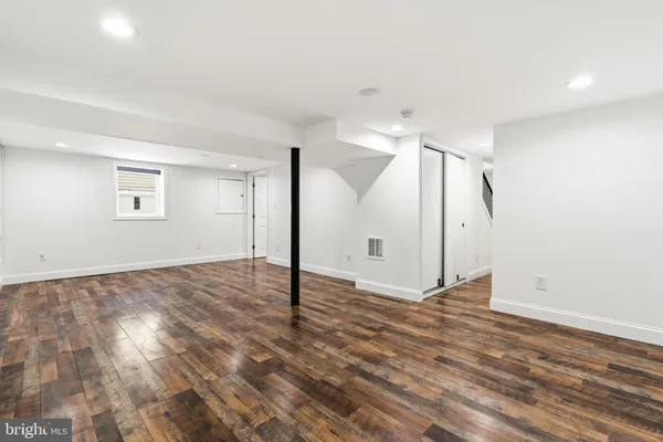 $329,000 | 907 Martin Road, Essex, MD 21221