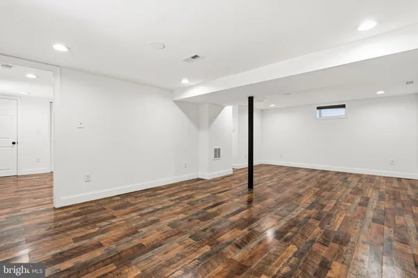 $329,000 | 907 Martin Road, Essex, MD 21221