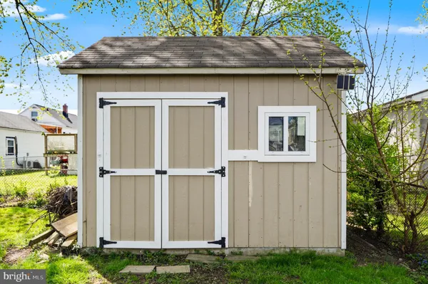 $329,000 | 907 Martin Road, Essex, MD 21221