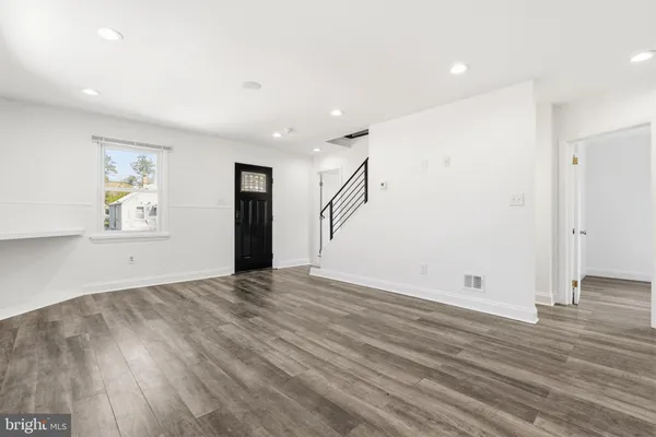 $329,000 | 907 Martin Road, Essex, MD 21221