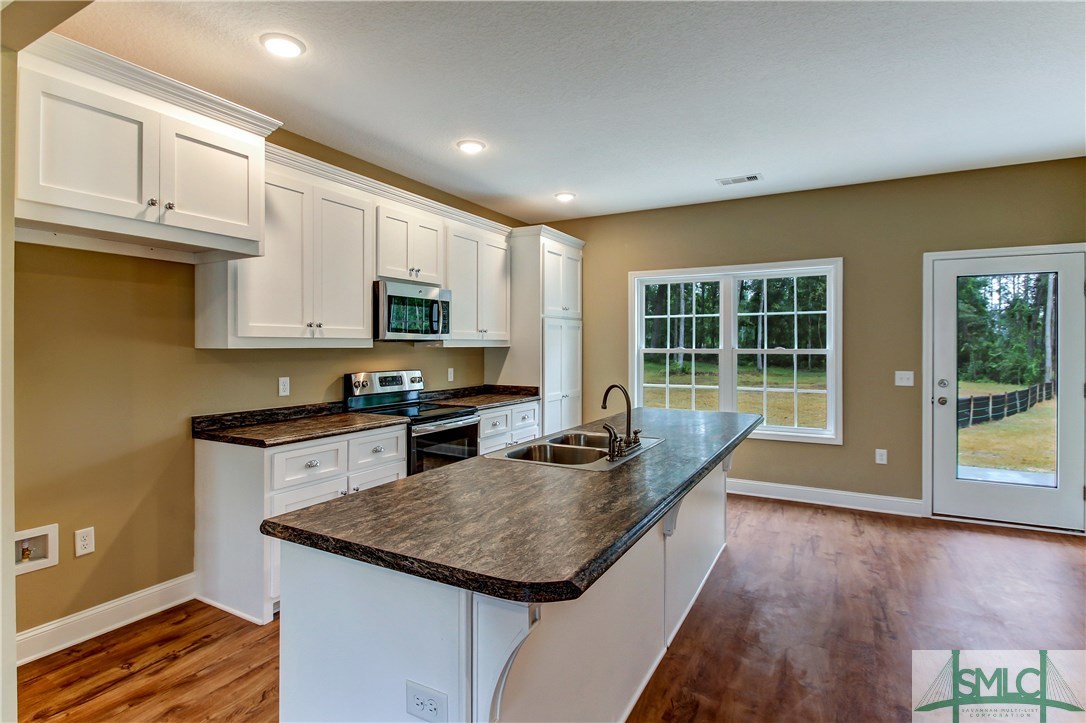 304 Mallard Pointe Drive Rincon, GA 31326 - Photo 8 of 26 Gallery Image 8