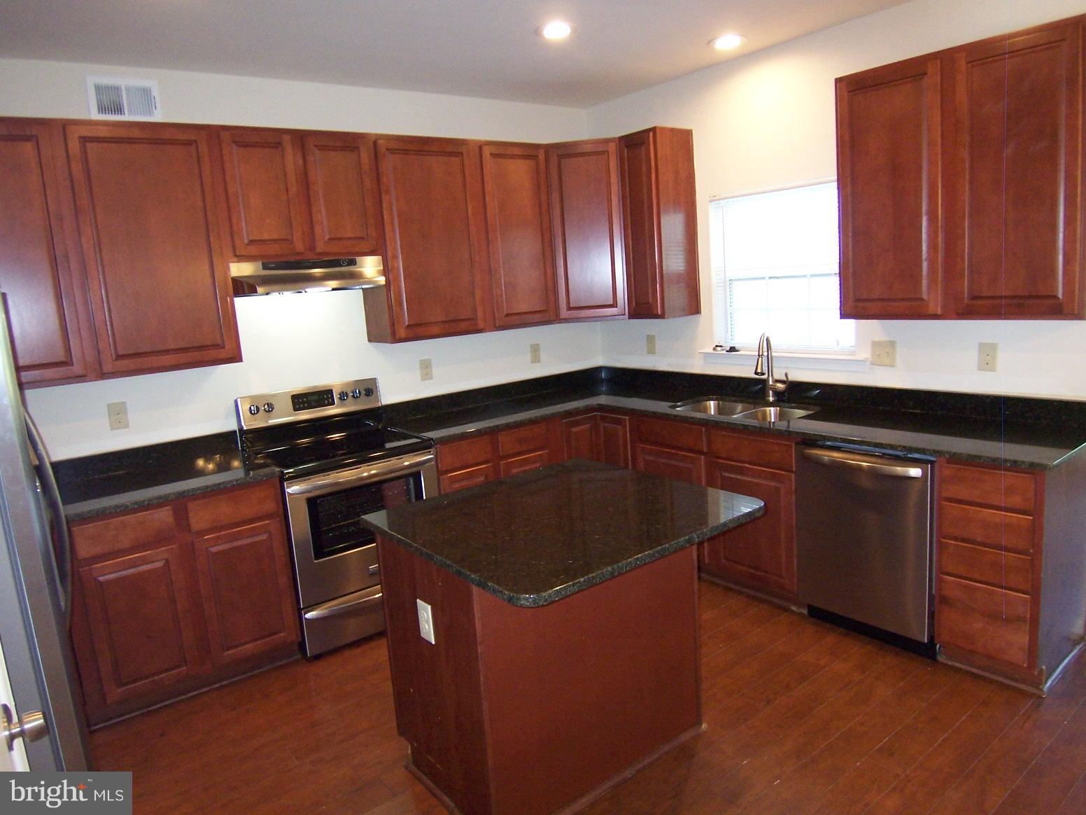 1734 Waltman Road Edgewood, MD 21040 - Photo 7 of 30 Kitchen