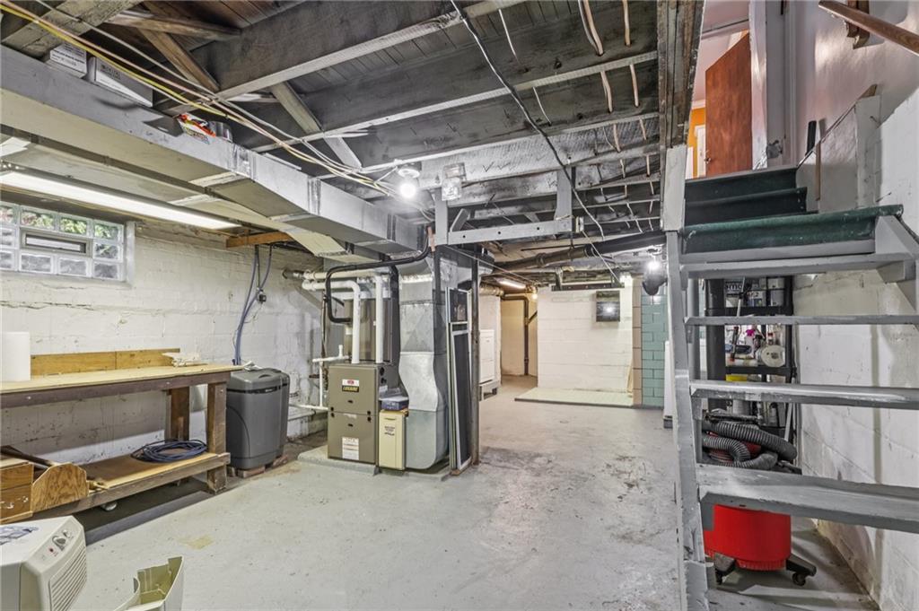 807 Kaye Avenue Monaca, PA 15061 - Photo 34 of 41 a view of a storage room