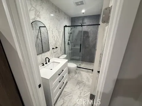 $2,000 | 25561 Novela Way, Valencia, CA 91355