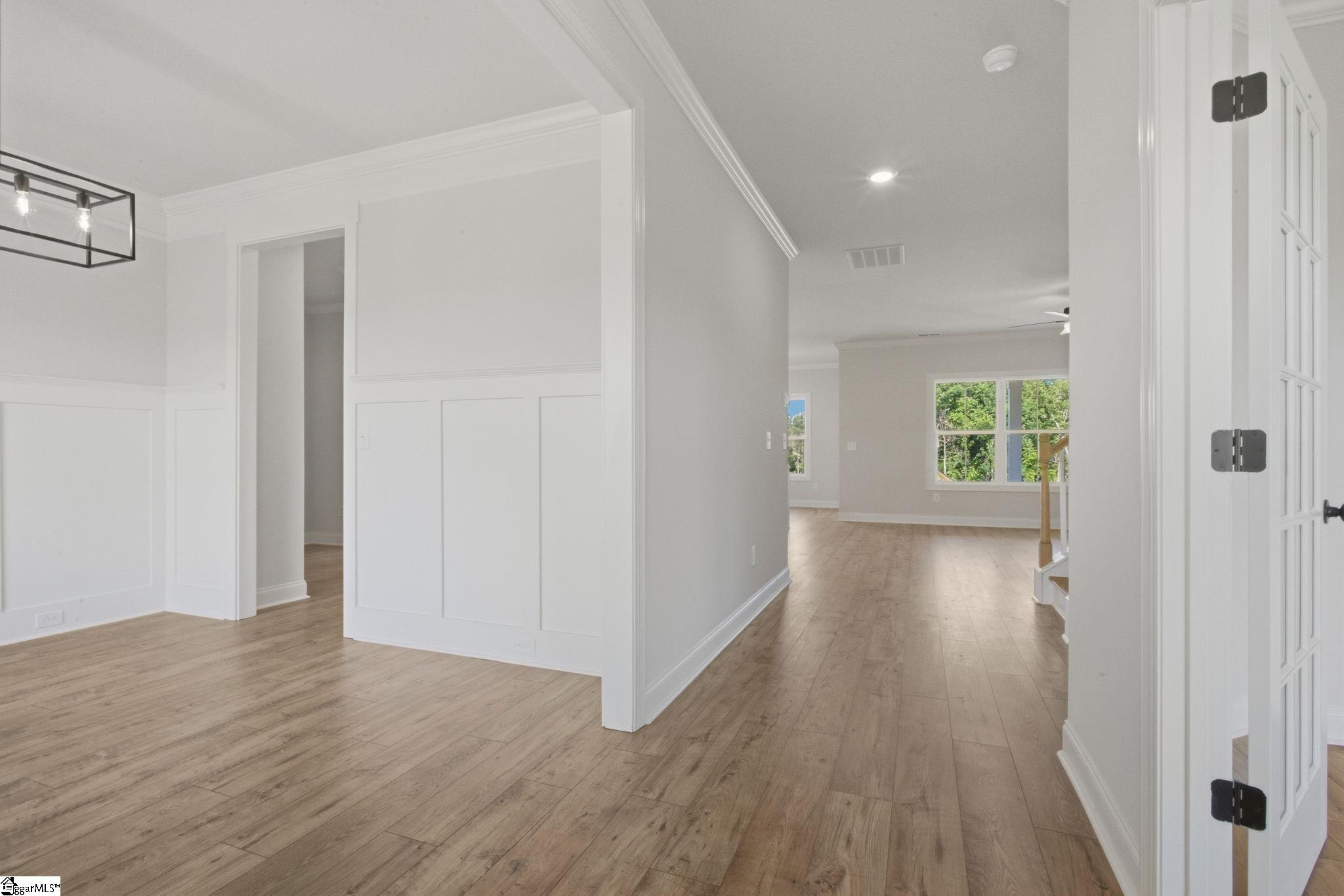 93 Boggs Road Pelzer, SC 29669 - Photo 4 of 35