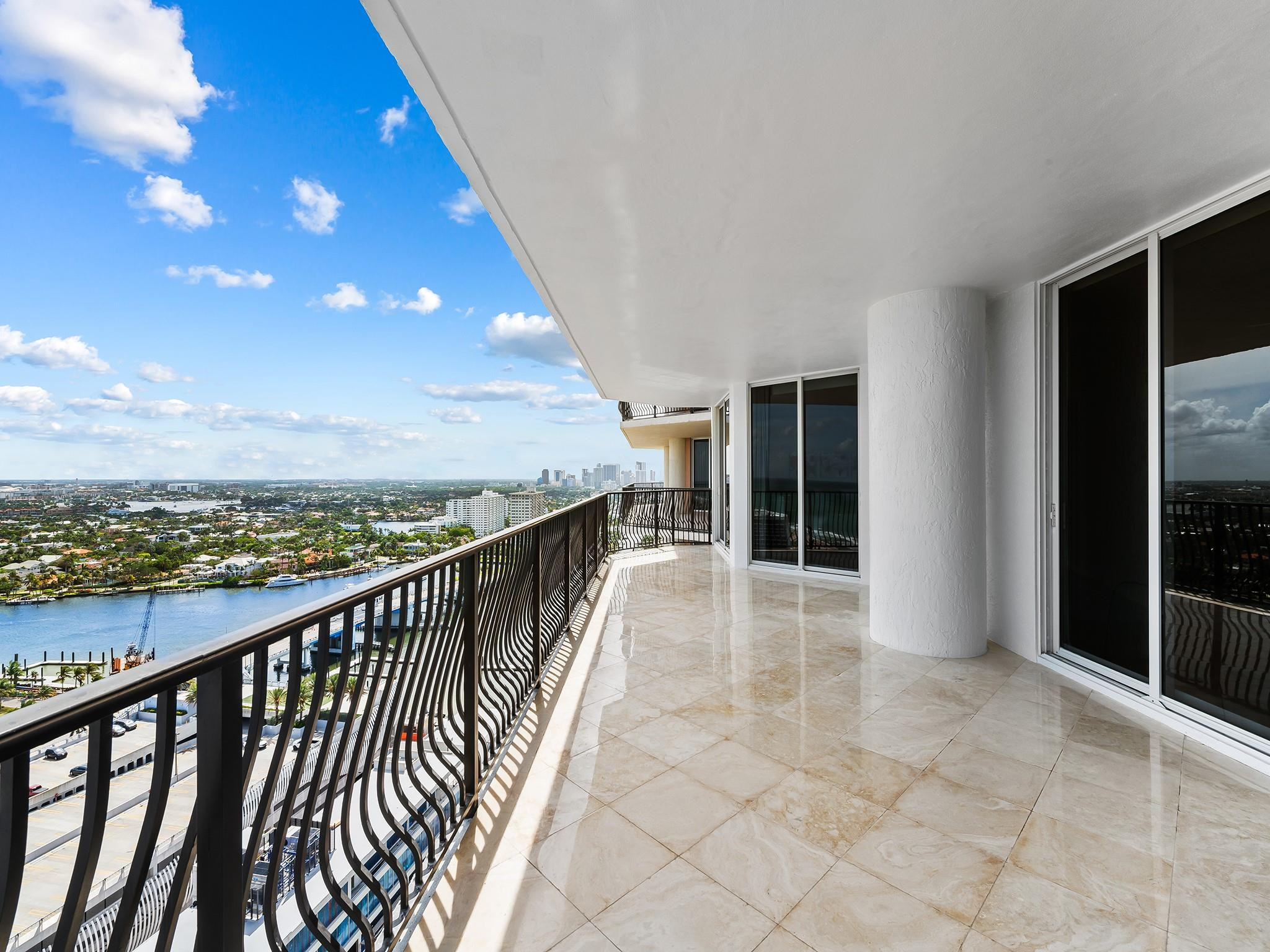 100 South Birch Road, Unit 2504 Fort Lauderdale, FL 33316 - Photo 40 of 42 a view of balcony with city view
