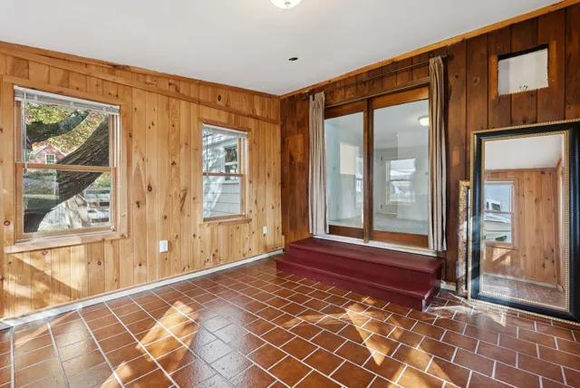 $425,000 | 18 9th Street, Portland, ME 04103