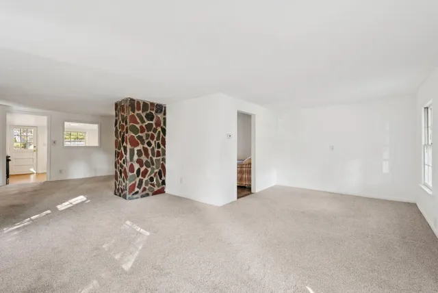 $425,000 | 18 9th Street, Portland, ME 04103