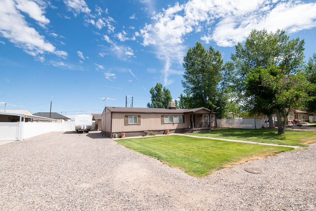 855 East 300 N Street Beaver, UT 84713 - Photo 7 of 44 Expansive gravel driveway providing ample off-street parking
