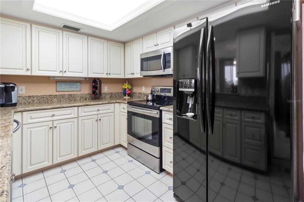 8735 Midnight Pass Road, Unit 301B Sarasota, FL 34242 - Photo 13 of 63 Gallery Image 13